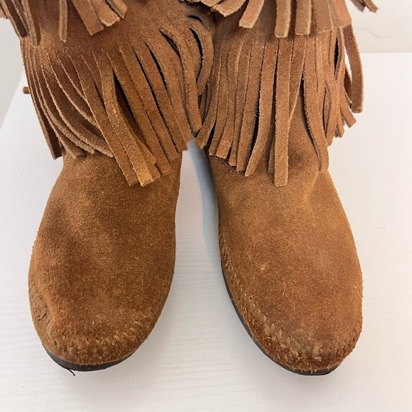Minnetonka 1638 Women's US Size 9 Calf High Moccasin Brown Suede 3‎ Fringe Boots - Picture 6 of 7